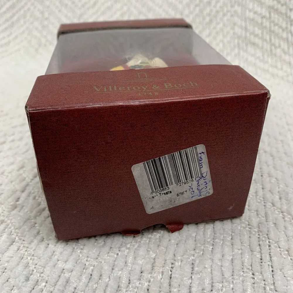 Villeroy & Boch 1748 Christmas Hinged Bone China Trinket‎ Box Boy Elf Gnome
